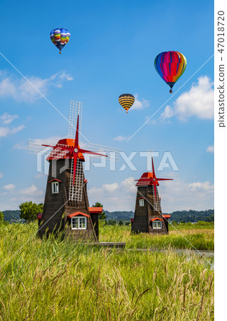 windmill 47018720