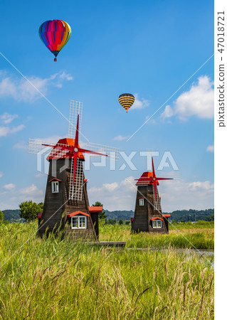 windmill 47018721