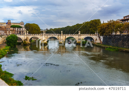 Ponte Sant'Angelo or Aelian Bridge in Rome. Italy Ponte Sant'Angelo or Aelian Bridge in Rome. Italy 47019711