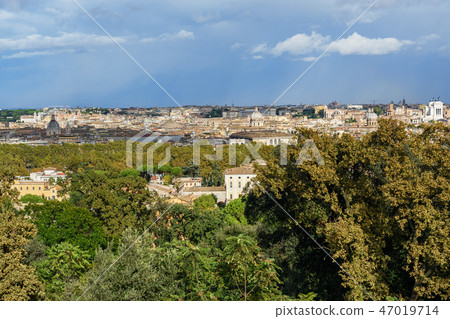Arial view of Rome city from Janiculum hill Arial view of Rome city from Janiculum hill 47019714