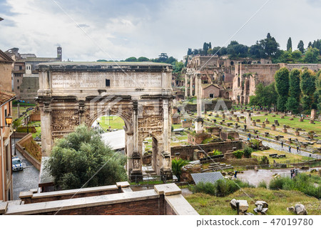 Ruins of Roman Forum. Rome. Italy Ruins of Roman Forum. Rome. Italy 47019780