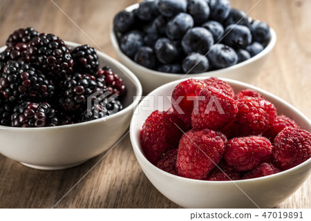 Set of berries 47019891