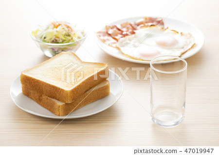 Breakfast image 47019947