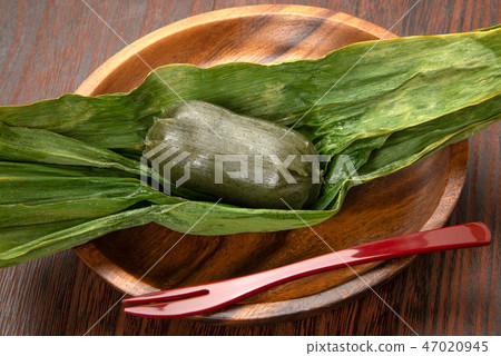 Bamboo dumpling 47020945