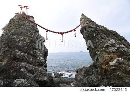 結婚的岩石和軍艦島 47022845