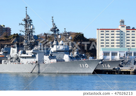 護送船Takanami和護航船Teruzuki 護送船Takanami和護航船Teruzuki 47026213