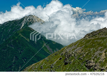 Cloudy Kaikonagatake seen from Senjogatake Pass Cloudy Kaikonagatake seen from Senjogatake Pass 47026216