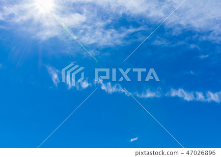 Image of the sun and blue sky Image of the sun and blue sky 47026896