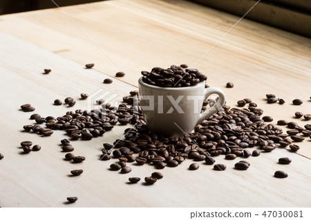 Coffee. Coffee beans. Coffee cup full Coffee. Coffee beans. Coffee cup full 47030081