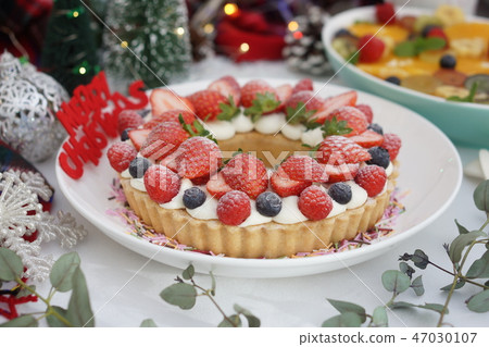 Christmas berry tea tart 47030107