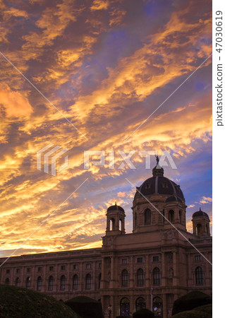 Maria Theresa Square in Vienna. Museum of Natural  47030619