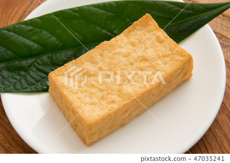 炸豆腐 47035241