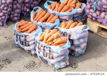 Fresh organic carrots of new harvest Fresh organic carrots of new harvest 47038524