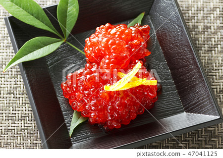 Muscled soy sauce marinated 9 47041125