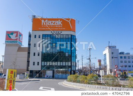 Station front view Yonebara station 47042796