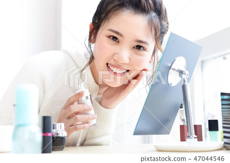 少婦秀麗圖像 47044546