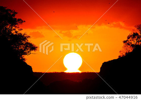 Sunset in Sukumo 47044916