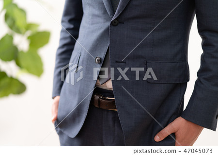 A businessman in the office 47045073