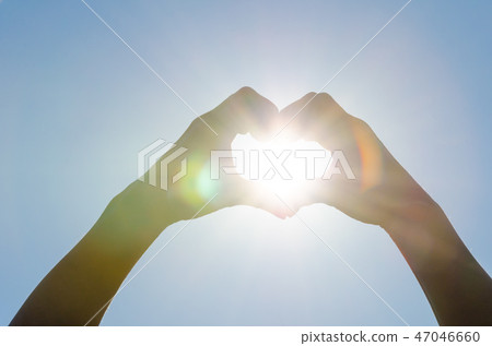 The sun in the heart mark 47046660