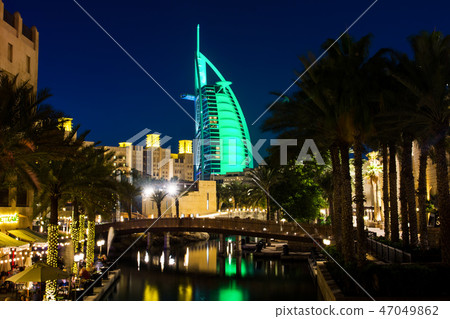 Dubai, United Arab Emirates Dubai, United Arab Emirates 47049862