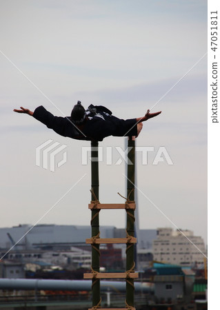 A ladder ride A ladder ride 47051811