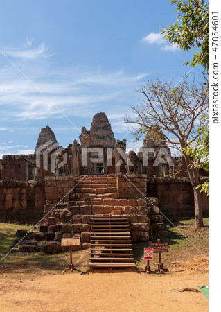 [World Heritage] Angkor Archaeological Site East Mebon Hindu Temple 47054601