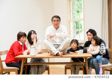 三代家庭 47058532