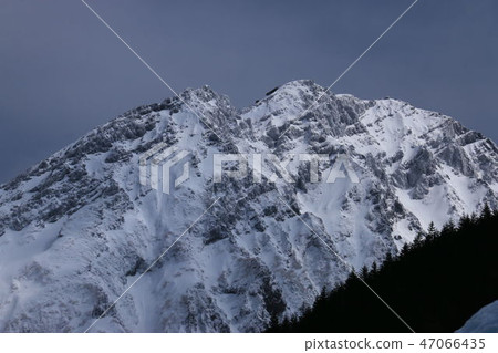 Yatsugatake mountain range of snow Akatake and Akatake summit Sanso distant view 47066435