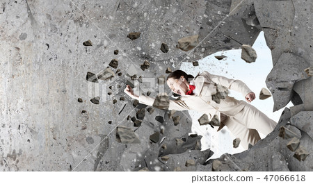 There is no barriers for her 47066618