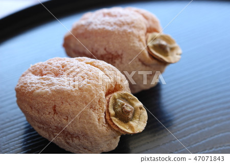 Dried persimmon 47071843
