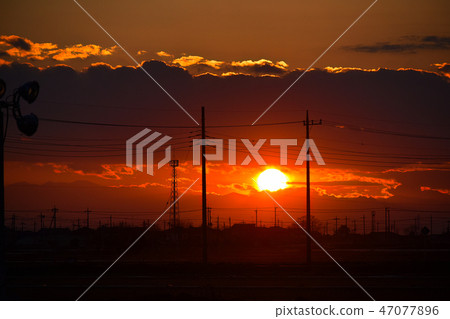 夕陽 夕陽 47077896