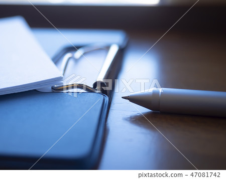 Business image · document · binder Business image · document · binder 47081742