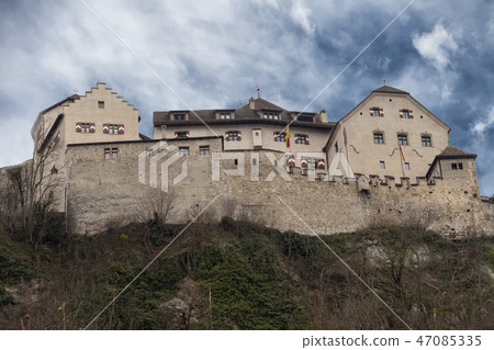 vaduz liechtenstein castle on cloudy day vaduz liechtenstein castle on cloudy day 47085335