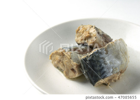 煮鯖魚（罐頭） 47085655