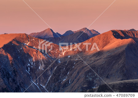 mountain landscape in Fagaras Mountains, Romania mountain landscape in Fagaras Mountains, Romania 47089709