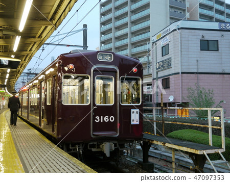 阪急株式會社3100系列3160F伊丹線塚口站 47097353
