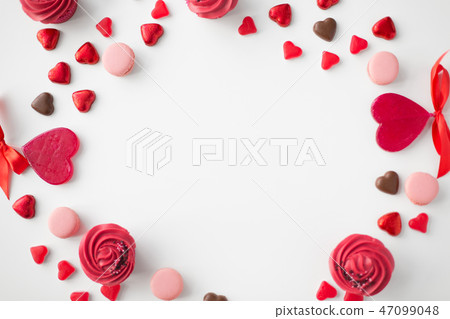 close up of sweets on valentines day close up of sweets on valentines day 47099048