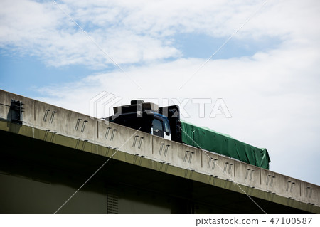 高速公路 踪跡 馬車 47100587
