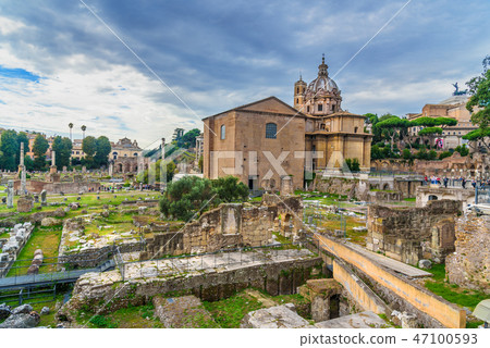 Ruins of Roman Forum. Rome. Italy 47100593