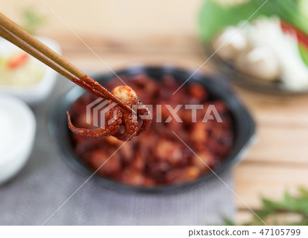 Delicious cooked food 47105799