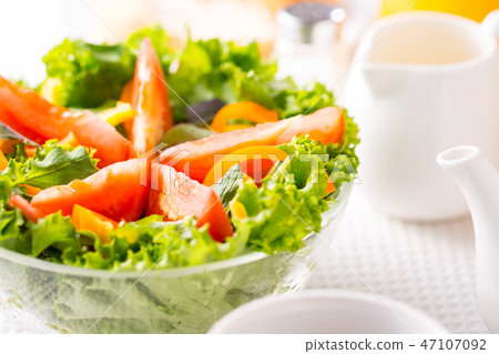 Breakfast ~ vegetable salad 47107092