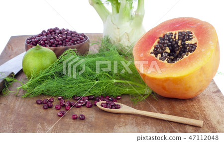 Adzuki Beans on Background with Spoon Adzuki Beans on Background with Spoon 47112048