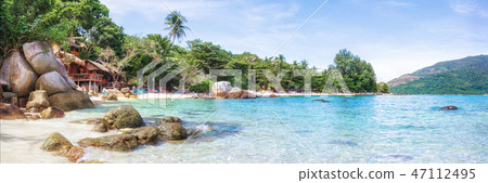 Panorama of asian paradise beach in Thailand 47112495