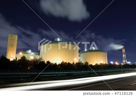 Night gas tank 47118126