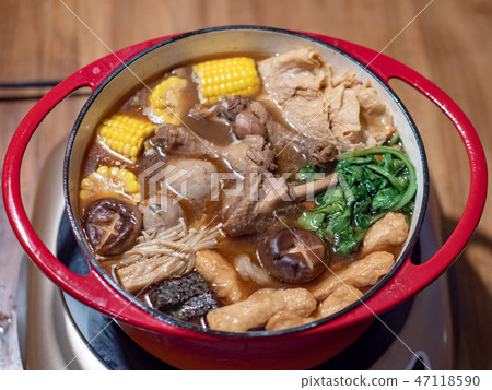 Ginger duck with rice wine 47118590