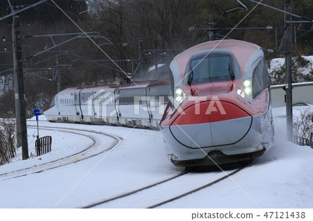 Akita Shinkansen 47121438