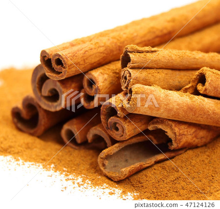 Cinnamon Isolated Cinnamon Isolated 47124126