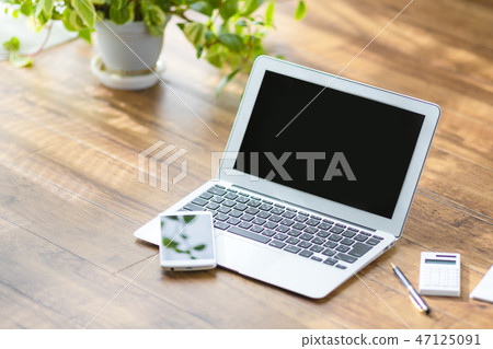 筆記本木背景 47125091