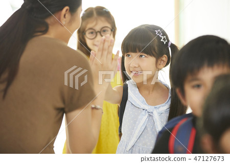 小學生的生活 小學生的生活 47127673