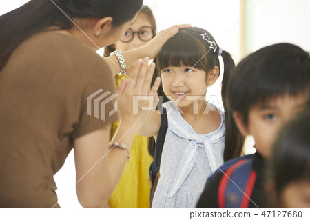 Schoolchild school life Schoolchild school life 47127680